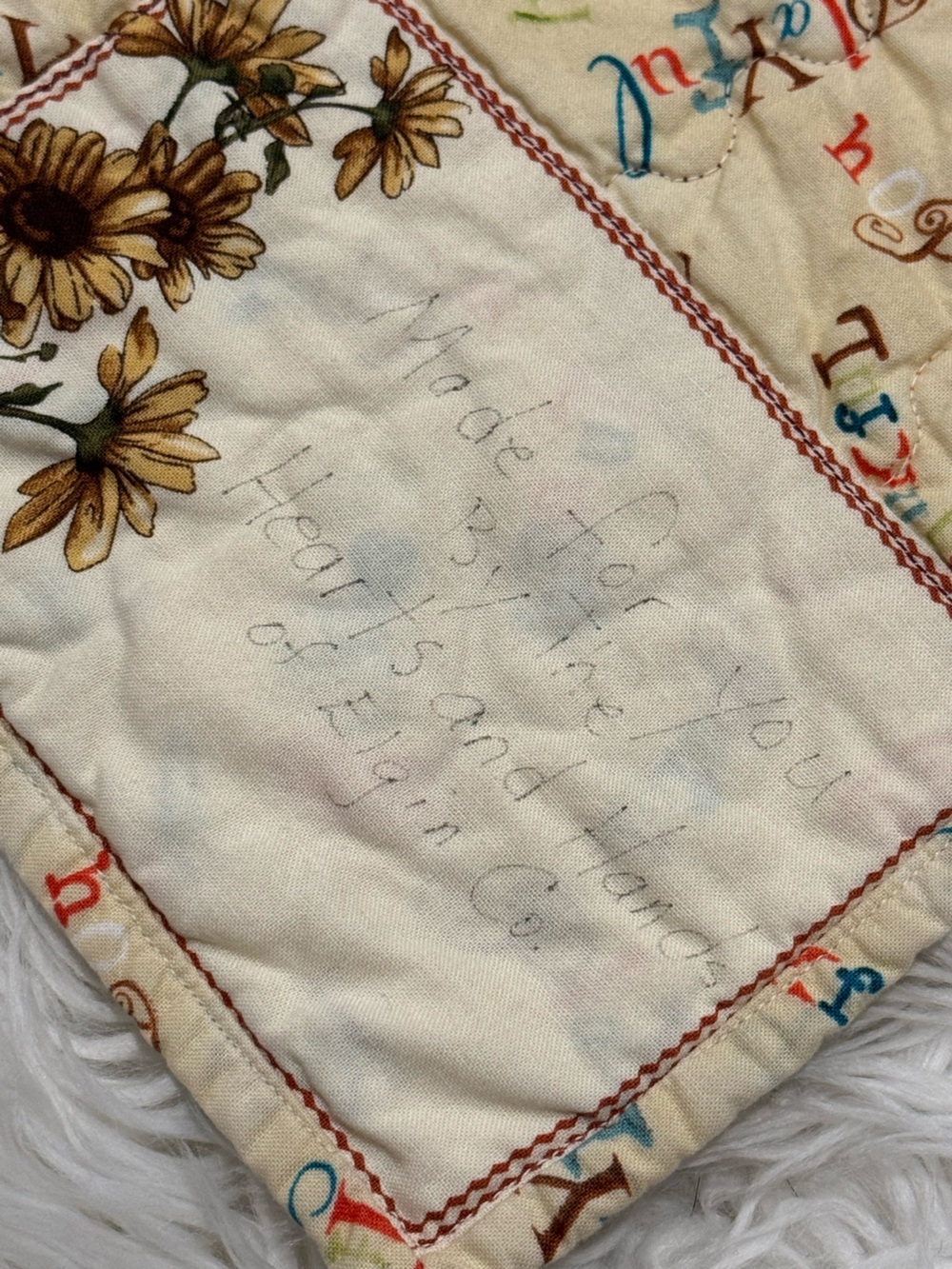 Vintage Handmade Patchwork Lap Quilt Hearts & Hands Elgin County 55x65